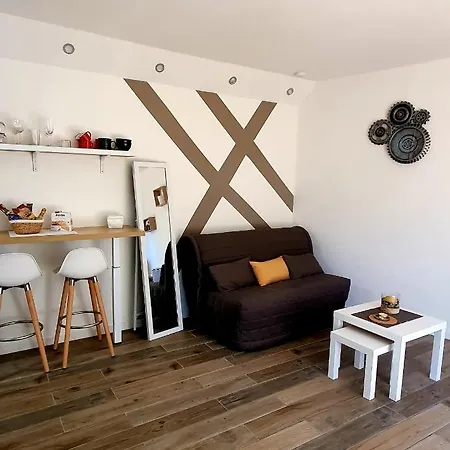 Exceptionnel Proche Avec Piscine, Parking Et Terrasse Lägenhet *