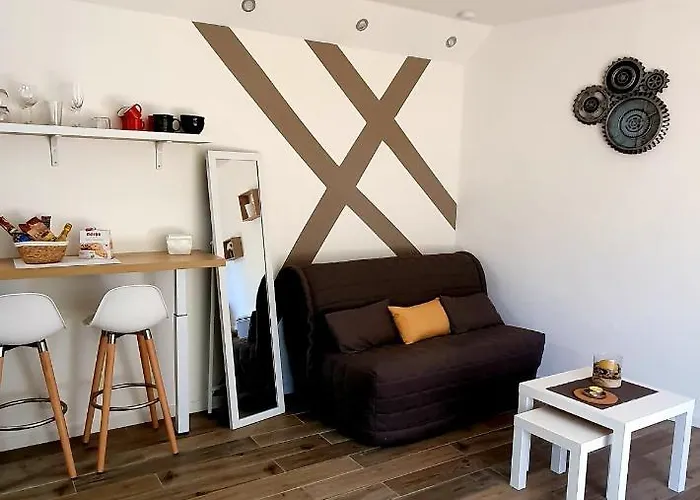 Exceptionnel Proche Avec Piscine, Parking Et Terrasse Appartement *